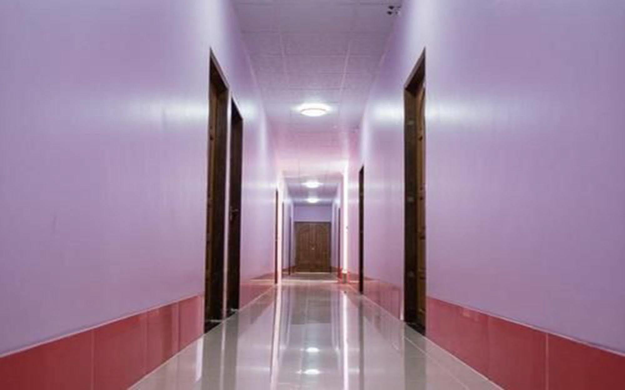 Aung Tha Pyay Hotel 3 Yangon Luaran gambar